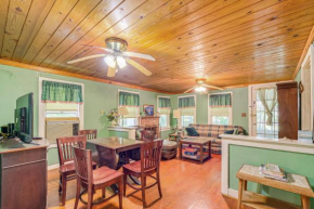 Floral City Vacation Rental about 1 Mi to Boat Ramp!